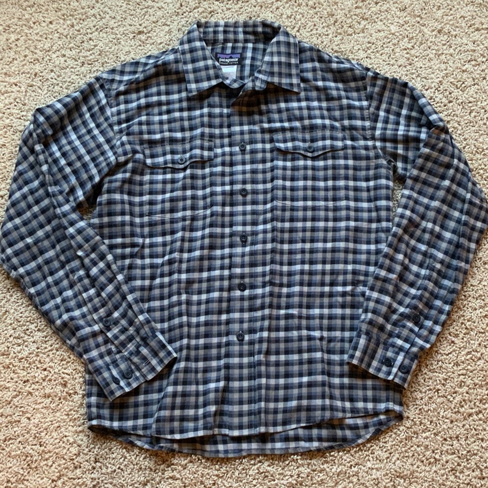Patagonia Blue, Grey and Black Plaid Long Sleeve Shirt, Mens Small